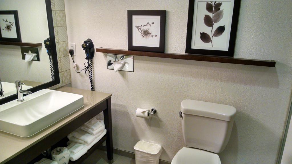 Country Inn & Suites By Radisson, Chippewa Falls, Wi Номер фото