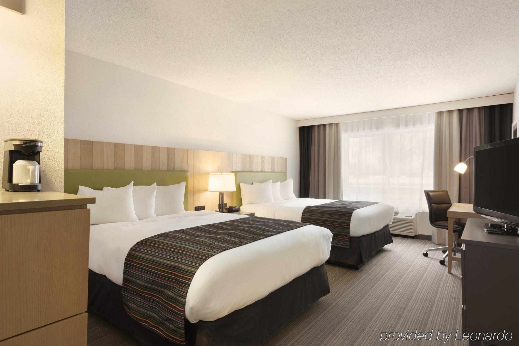 Country Inn & Suites By Radisson, Chippewa Falls, Wi Экстерьер фото